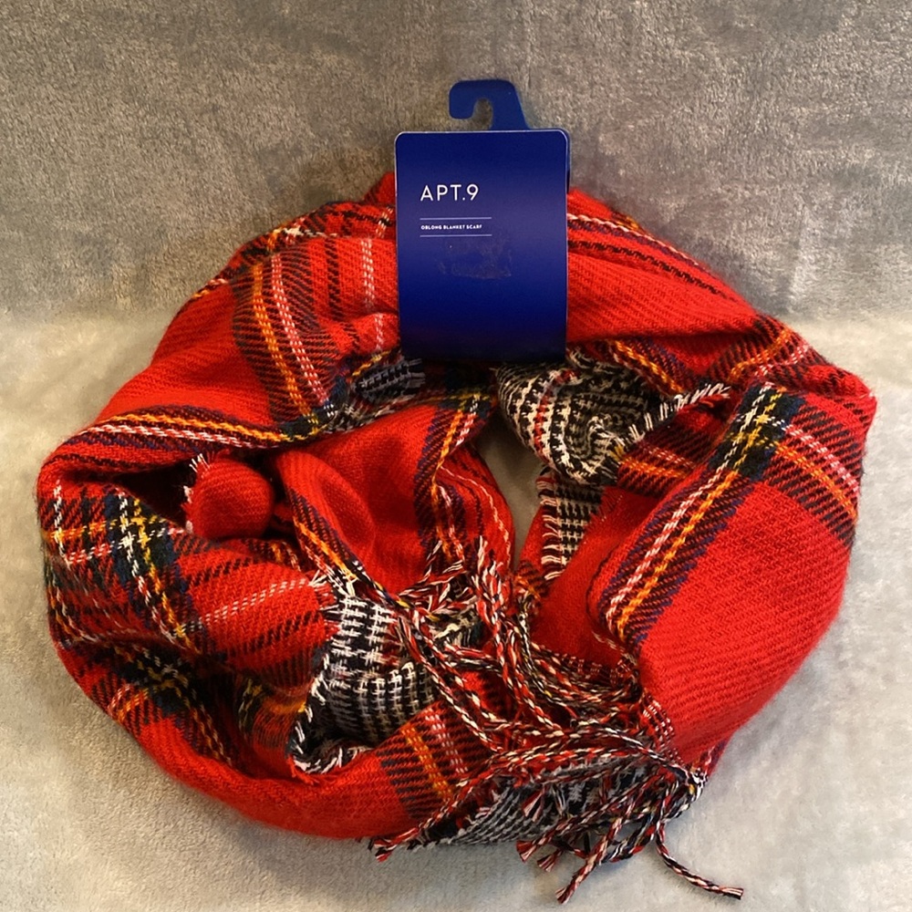 Apt. 9 Oblong Blanket Scarf
